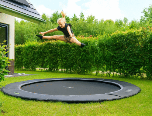 Trampoline in de openbare ruimte? Geen recht op behoud zonder vergunning